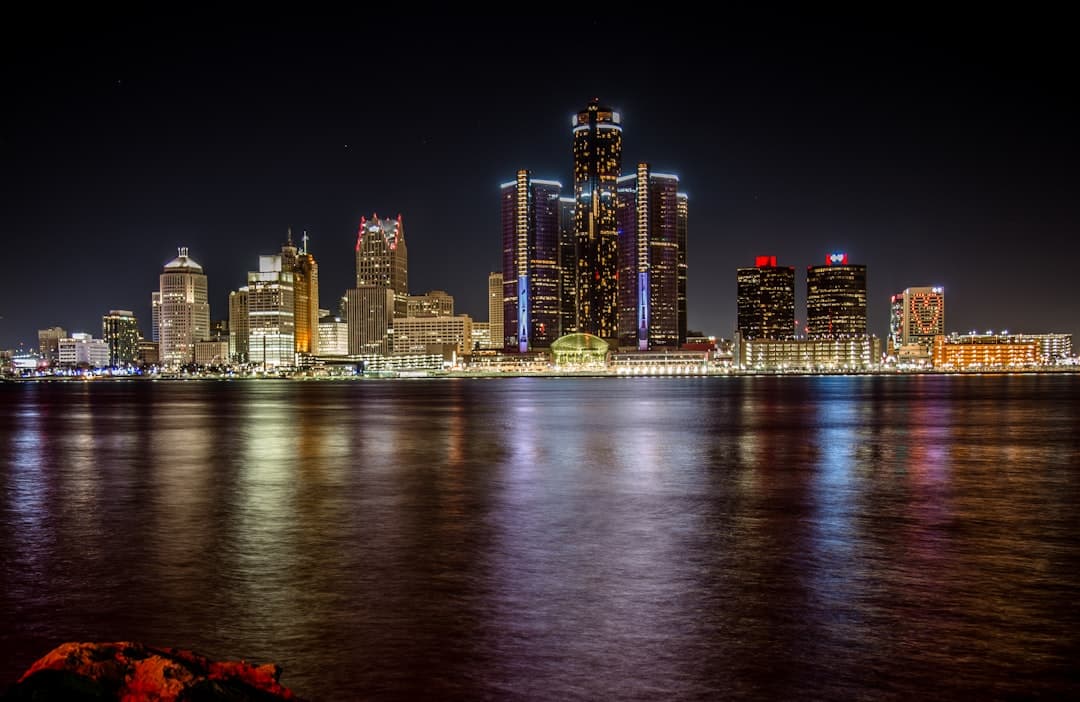 Detroit Michigan riverfront skyline